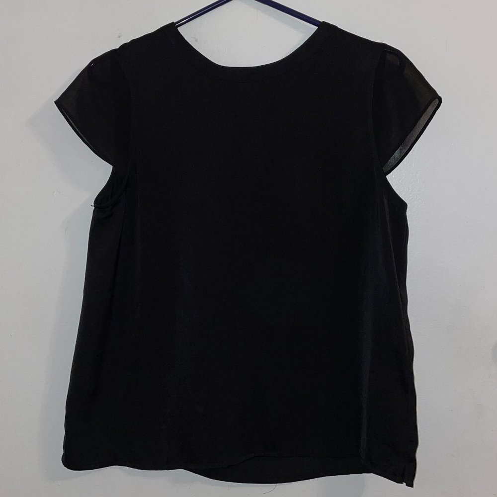 Banana Republic Black Shortsleeve Blouse